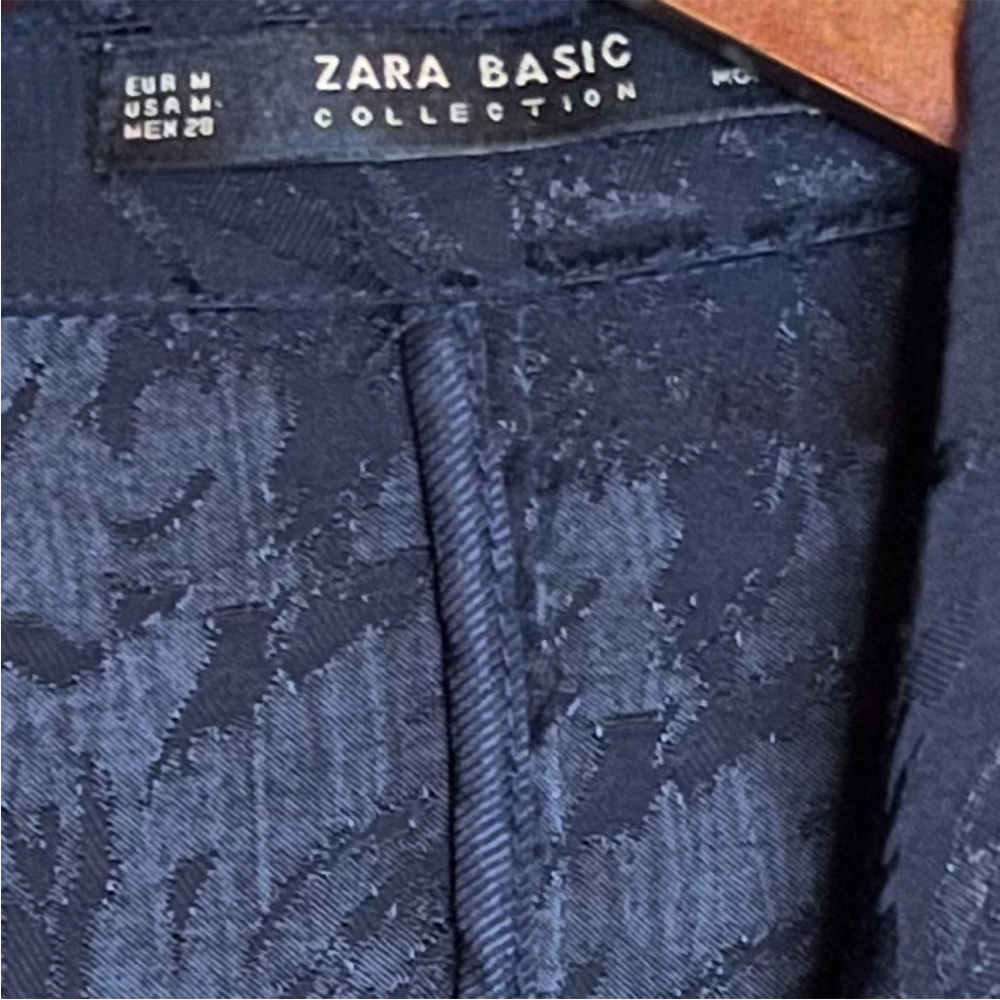 Zara Relaxed Fit Black Satin Floral Blazer - Picture 8 of 12